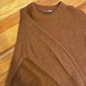 Alpaca sweater